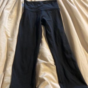 Lululemon Wonder Unders size 4